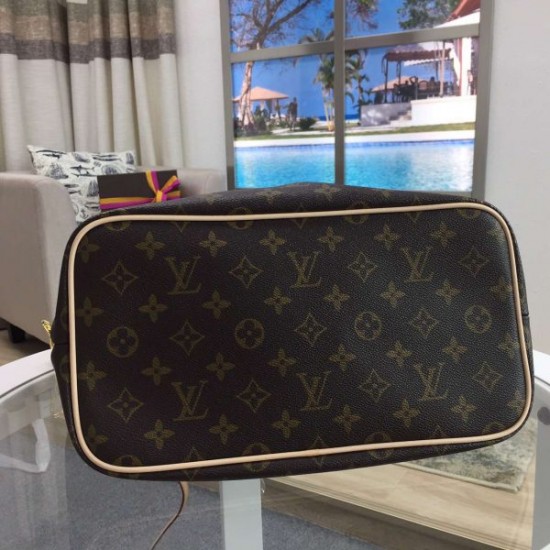 Louis Vuitton Tivoli