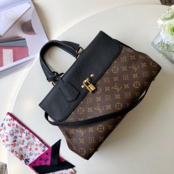 Louis Vuitton Venus Handbag