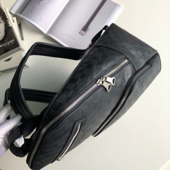 LOUIS VUITTON Avenue Backpack