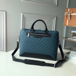 LOUIS VUITTON Avenue Soft Briefcase