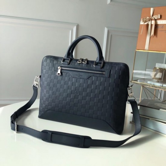 LOUIS VUITTON Avenue Soft Briefcase