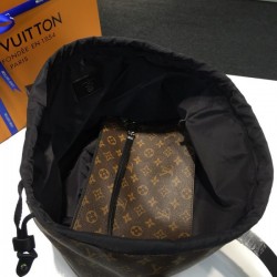 LOUIS VUITTON Cabas Light Bag