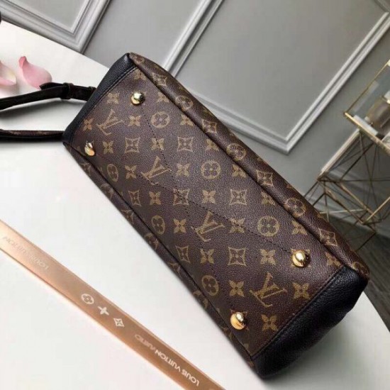 Louis Vuitton pallas