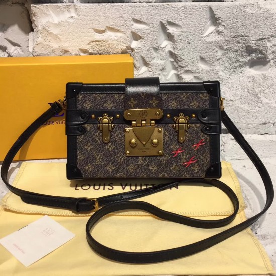 Louis Vuitton Petite Malle