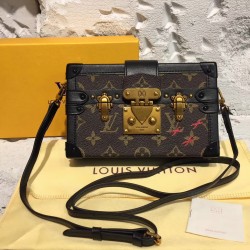 Louis Vuitton Petite Malle