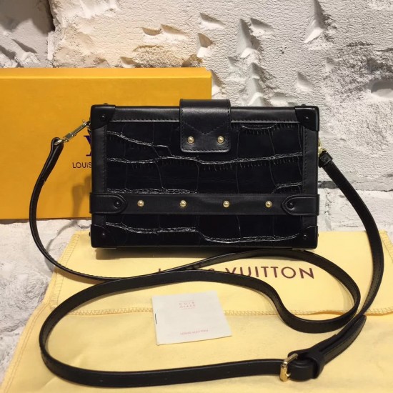 Louis Vuitton Petite Malle