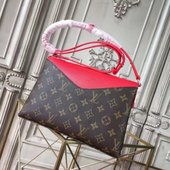 Louis Vuitton Saint Michel Bag