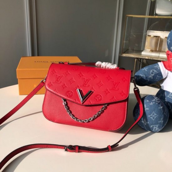 LOUIS VUITTON VERY  MESSENGER Bag