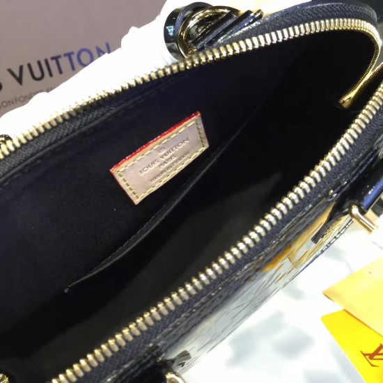 Louis Vuitton ALMA BB