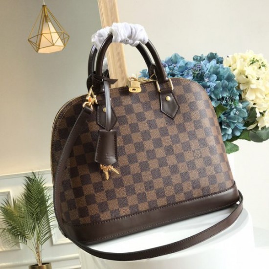 Louis Vuitton Alma PM