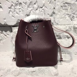 Louis Vuitton Bucket bag