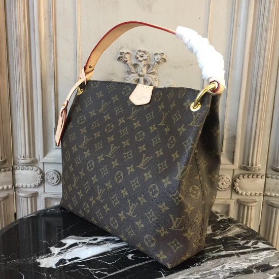 Louis Vuitton Shopping bag