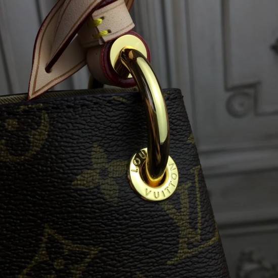 Louis Vuitton Shopping bag