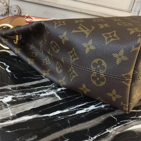 Louis Vuitton Shopping bag