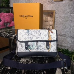 Louis Vuitton Shoulder Bag