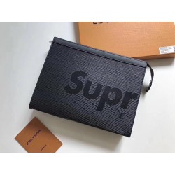 Louis Vuitton Supreme Clutch