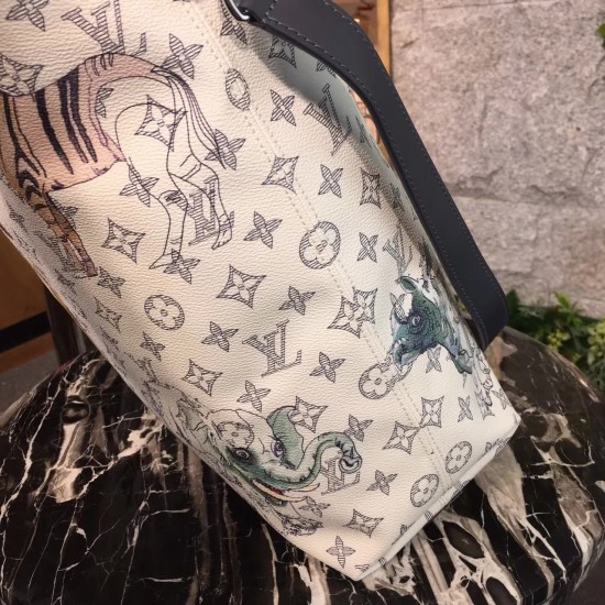 Louis Vuitton ATLAS TOTE