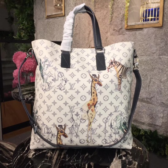 Louis Vuitton ATLAS TOTE