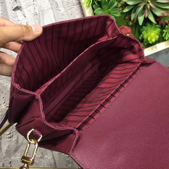 Louis Vuitton POCHETTE METIS