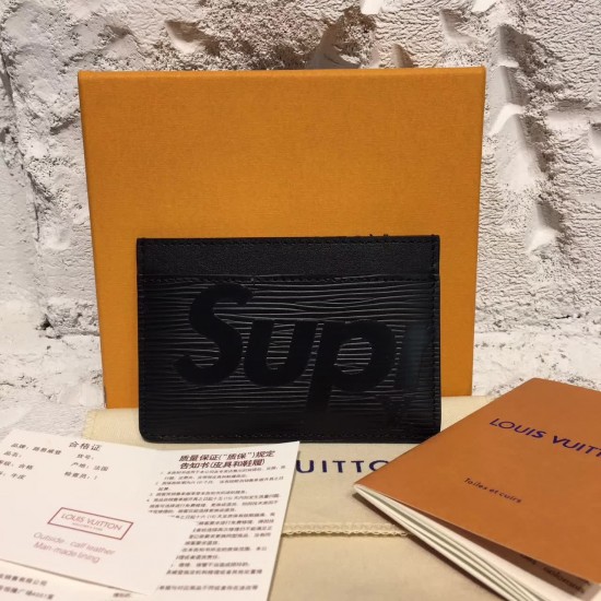 Louis Vuitton Supreme Card Holder