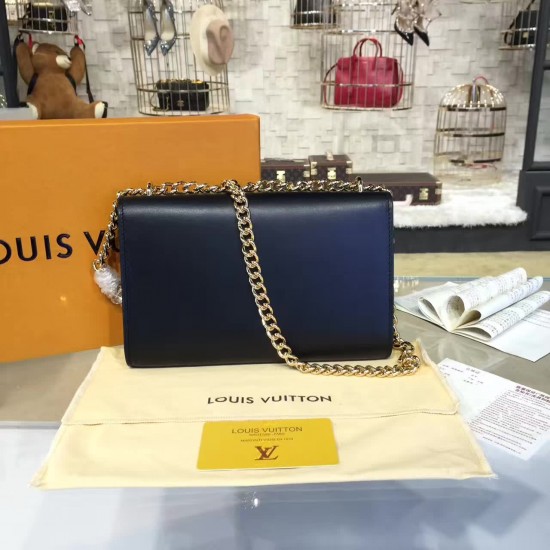 Louis Vuitton CHAIN LOUISE