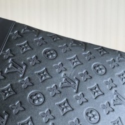 LOUIS VUITTON DISCOVERY POCHETTE