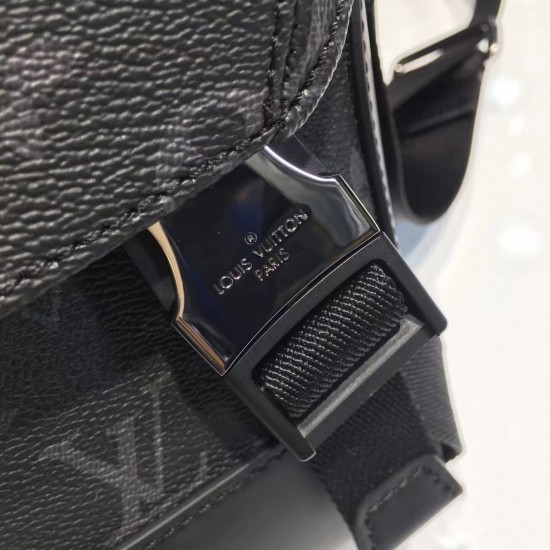 Louis Vuitton Messenger Voyager