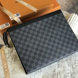 Louis Vuitton Pochette