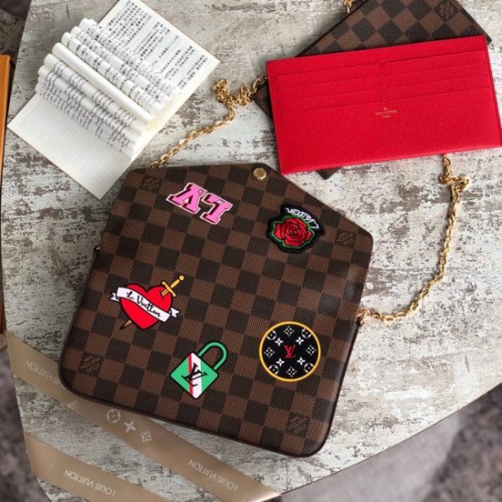 LOUIS VUITTON POCHETTE FÉLICIE