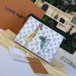 Louis Vuitton POCHETTE VOLGA