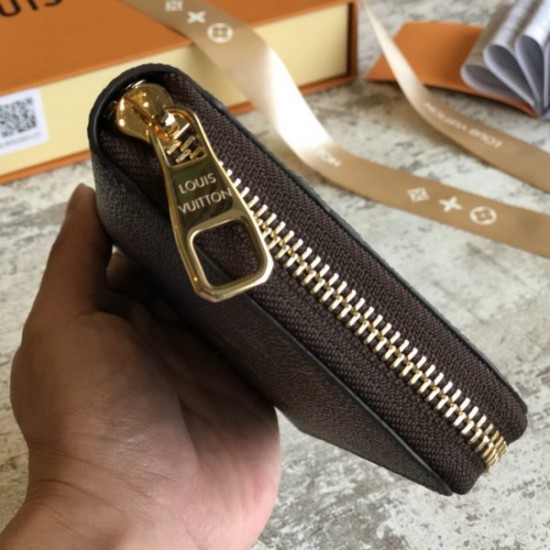 Louis Vuitton Zippy Wallet