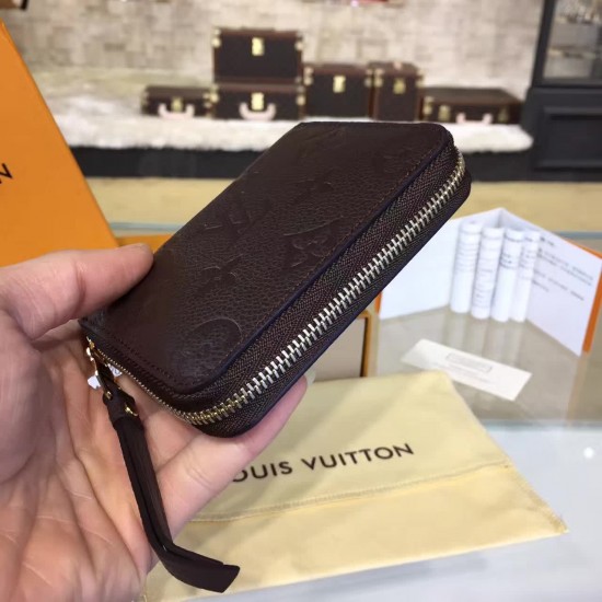 Louis Vuitton  ZIPPY