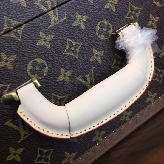 Louis Vuitton box