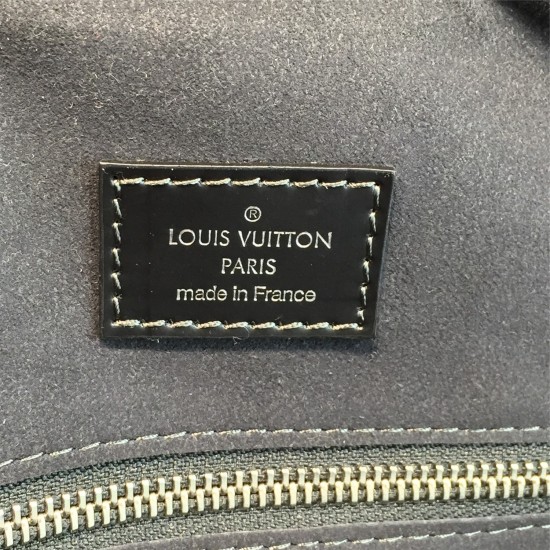 LOUIS VUITTON briefcase