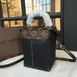 Louis Vuitton CAMERA BOX