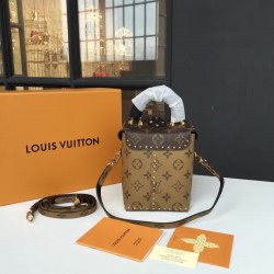 Louis Vuitton CAMERA BOX