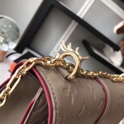 Louis Vuitton CHAIN LOUISE