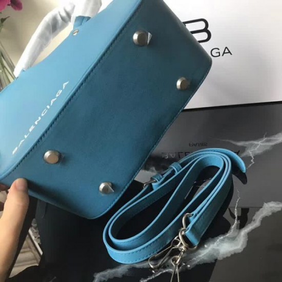 Balenciaga TRIANGLE DUFFLE S