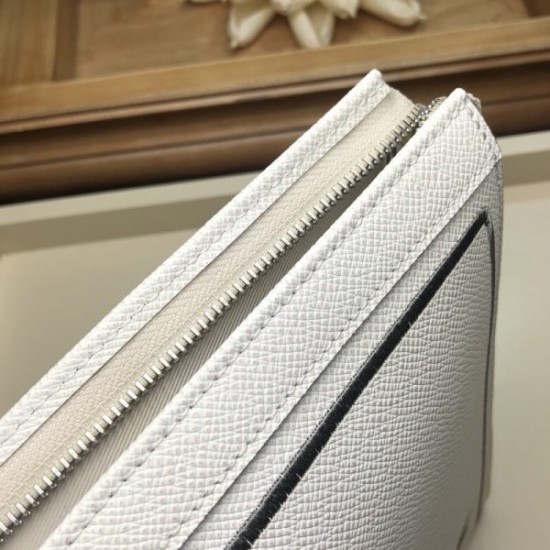 LOUIS VUITTON Clutch Bags