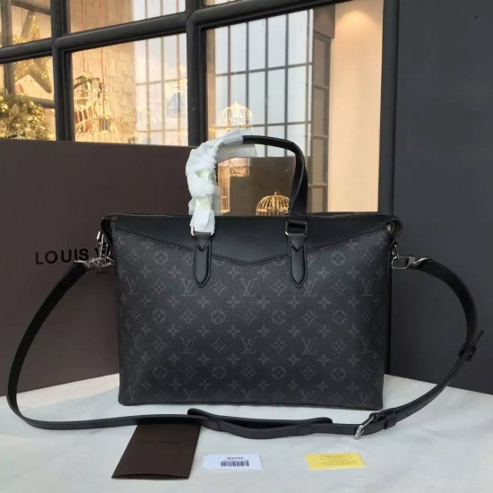 Louis Vuitton EXPLORER