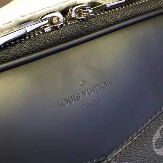 Louis Vuitton EXPLORER