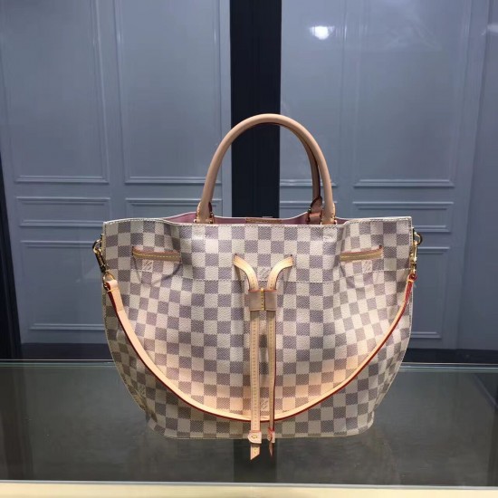 Louis Vuitton Girolata