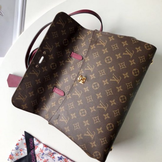 LOUIS VUITTON Handbag