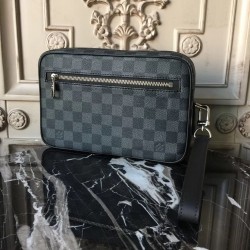 LOUIS VUITTON Kasai