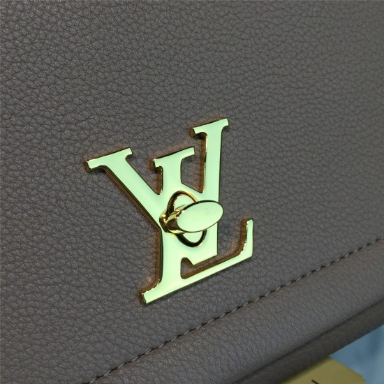 LOUIS VUITTON Lockme BB bag