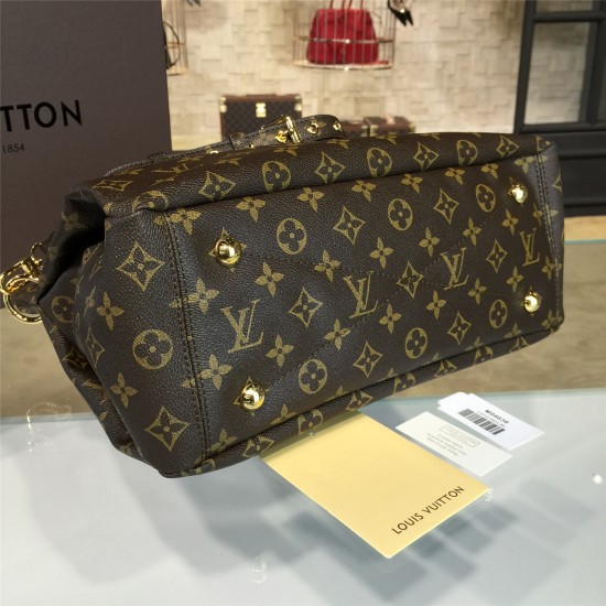 Louis Vuitton PALLAS