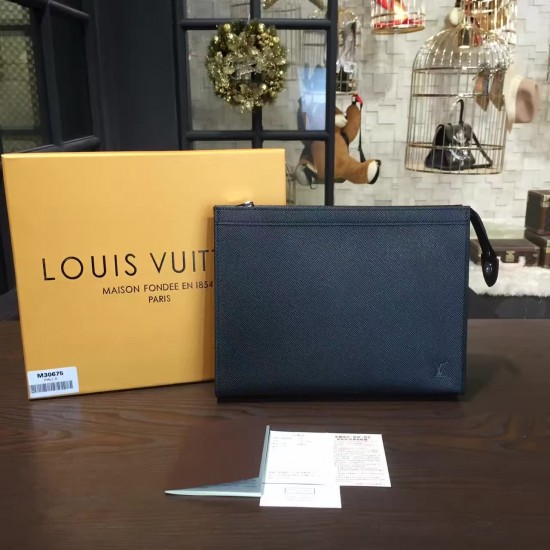 Louis Vuitton TOILETRY POUCH 19