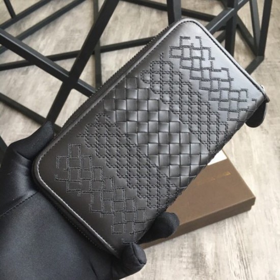 Bottega Veneta wallet