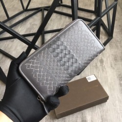 Bottega Veneta wallet