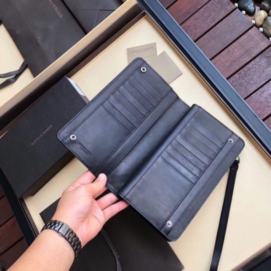 Bottega Veneta wallet